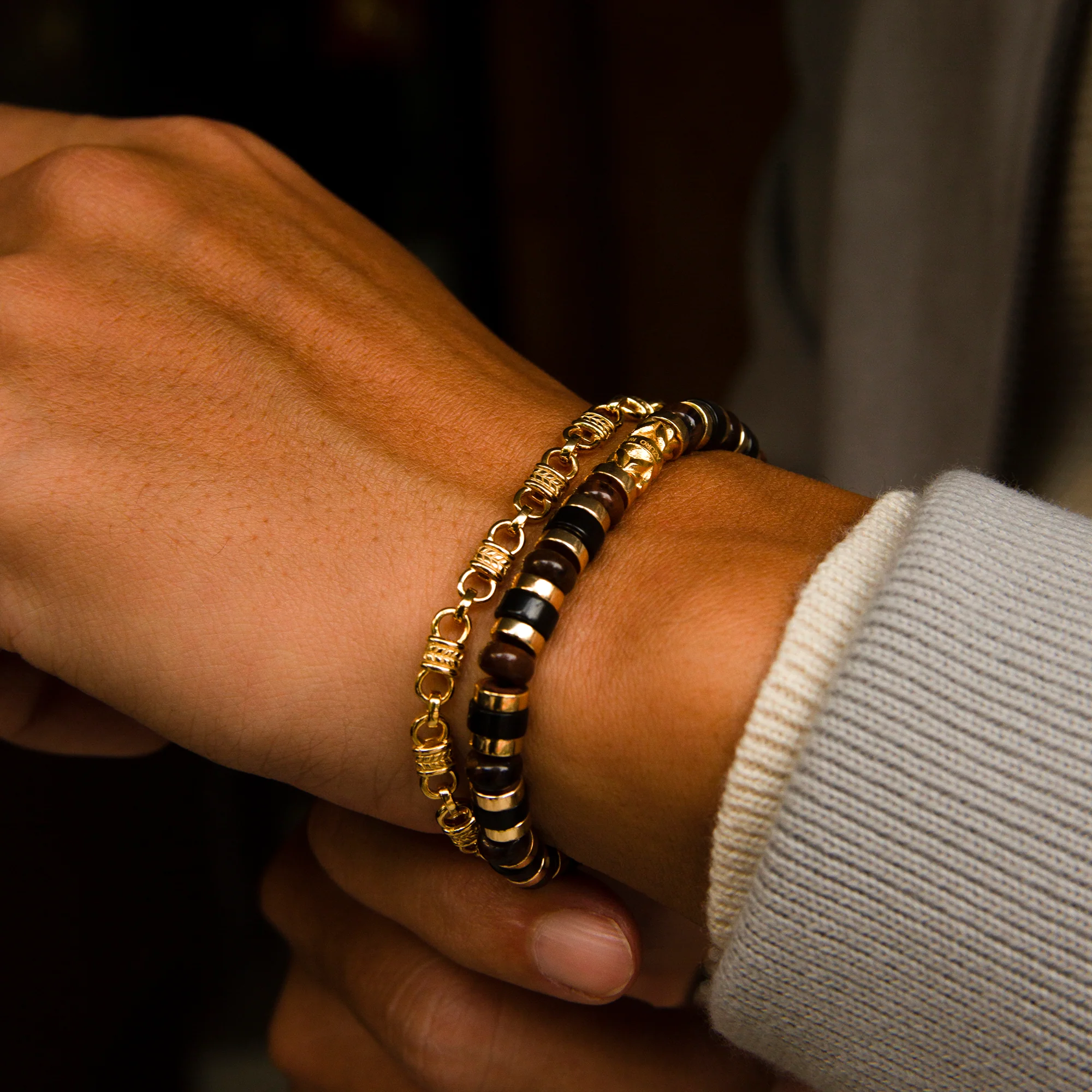 18k Gold Laurel Cuff Chain Bracelet - Image 4