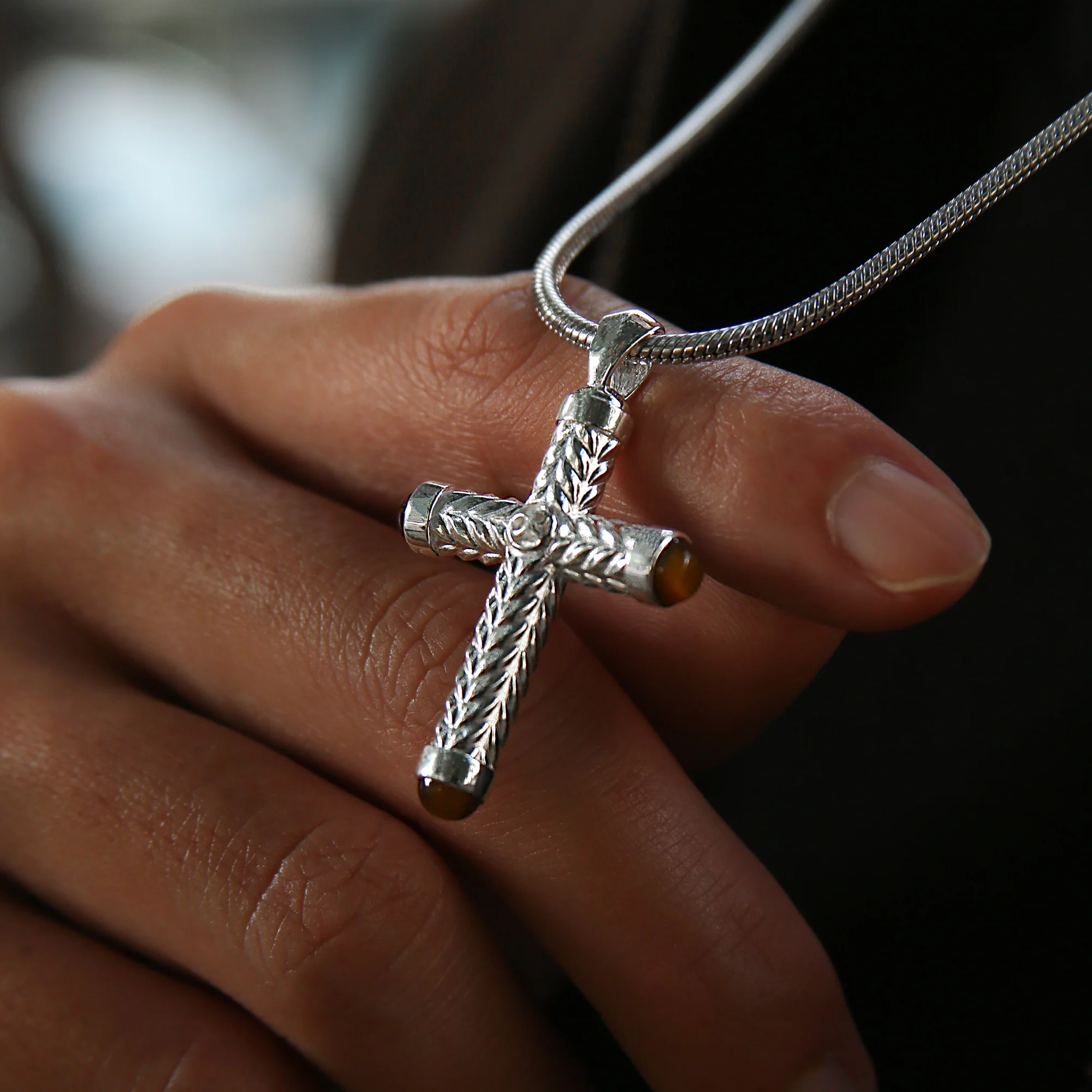 925 Silver Cross Pendant With Tiger Eye - Image 4