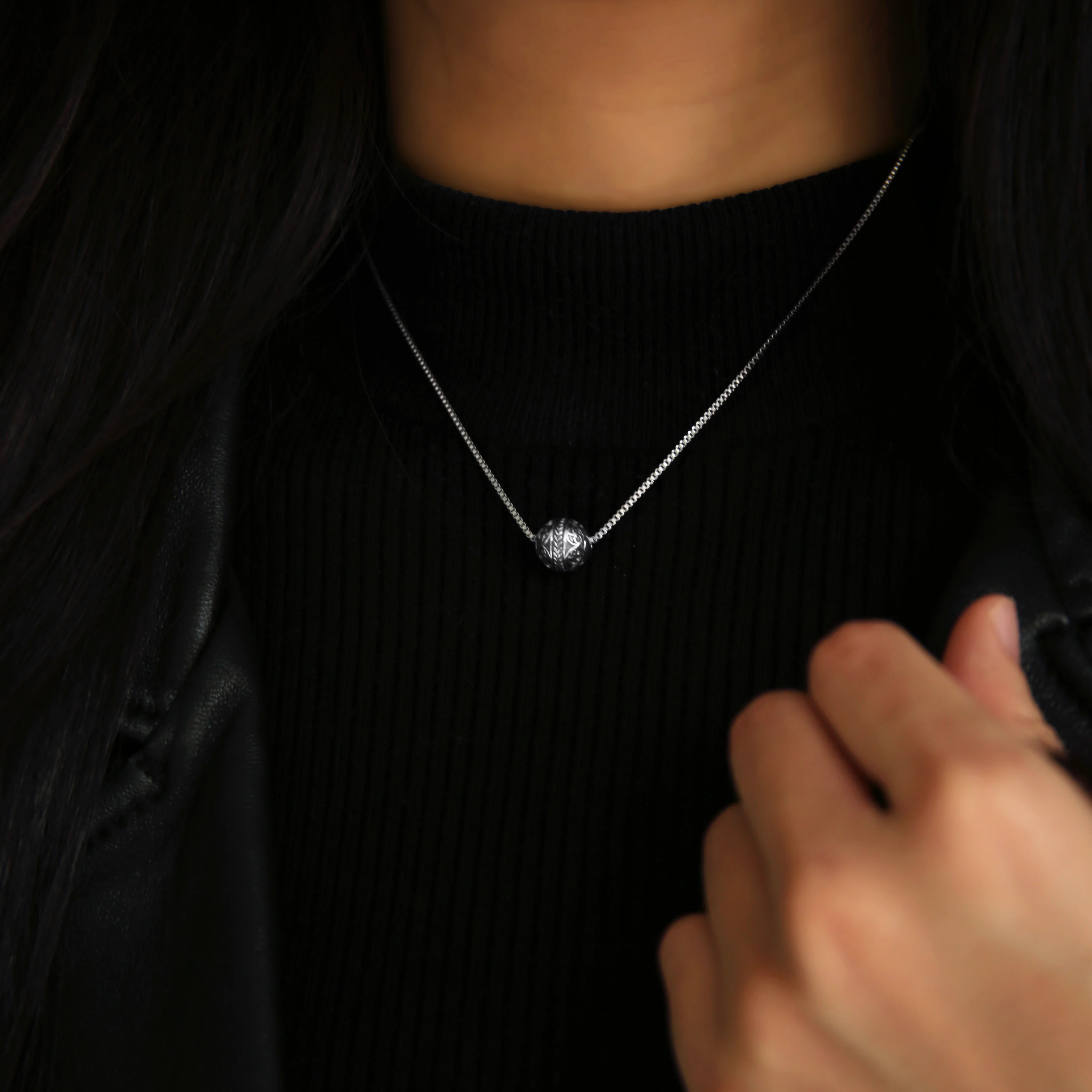 Classic Rose Gold Necklace - Image 6