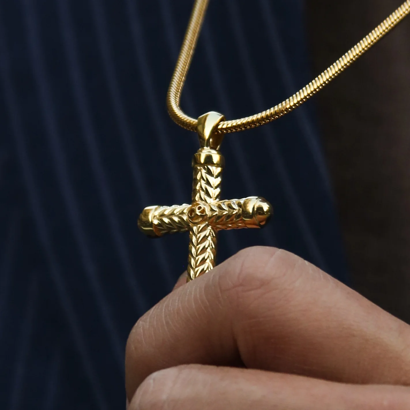 Cross Pendant Necklace | Azuro Statement Cross Pendant - Image 6