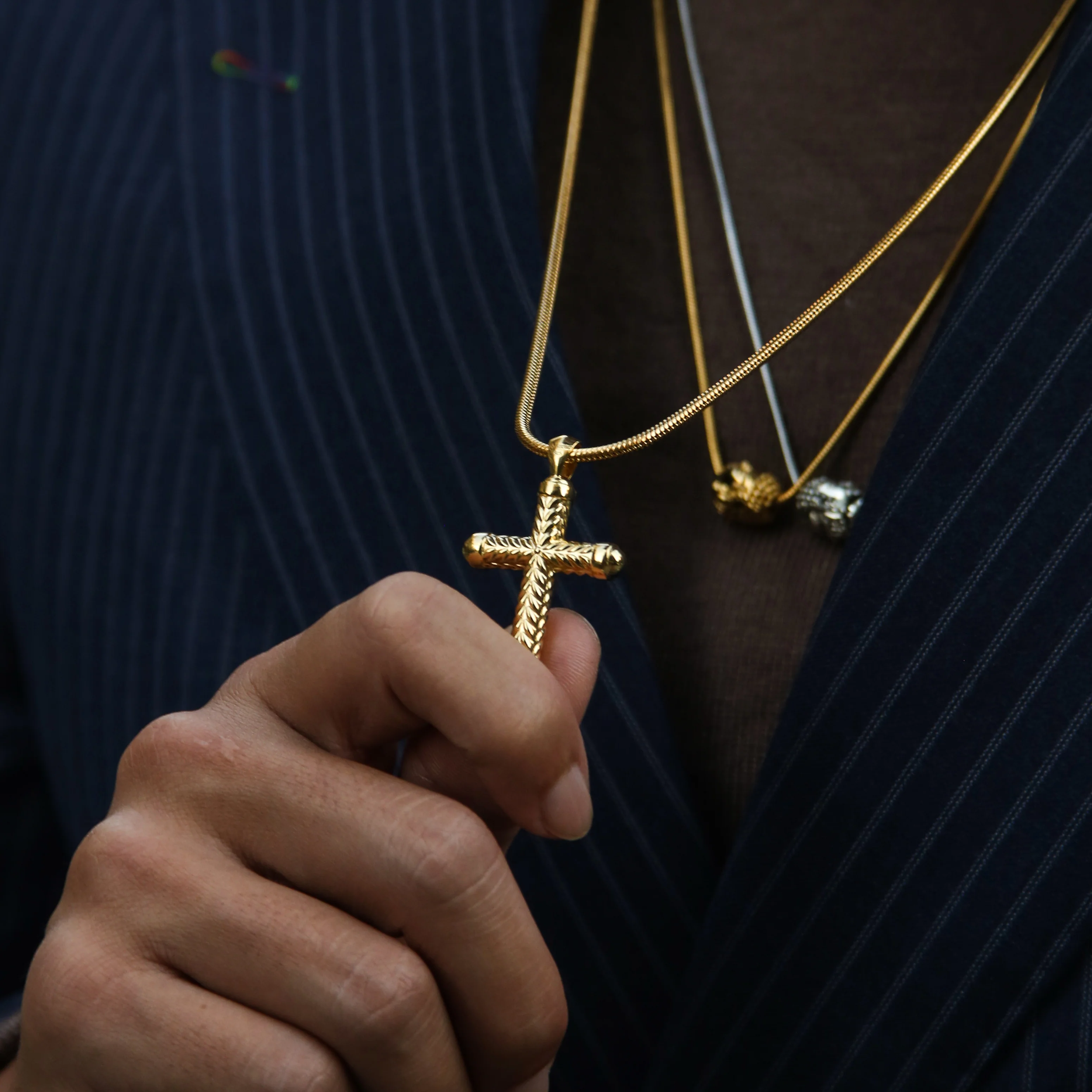 Cross Pendant Necklace | Azuro Statement Cross Pendant - Image 7