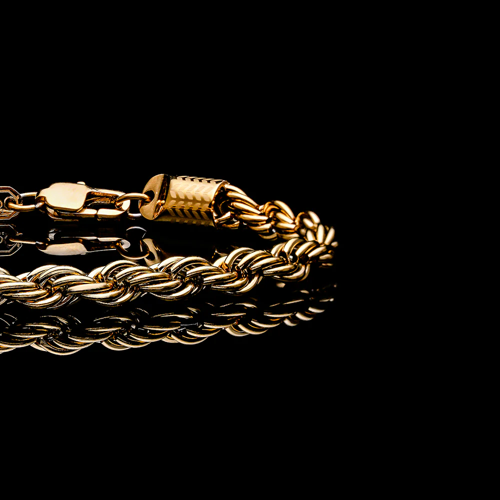 Laurel Twisted Chain Bracelet | Gold Color - Image 2