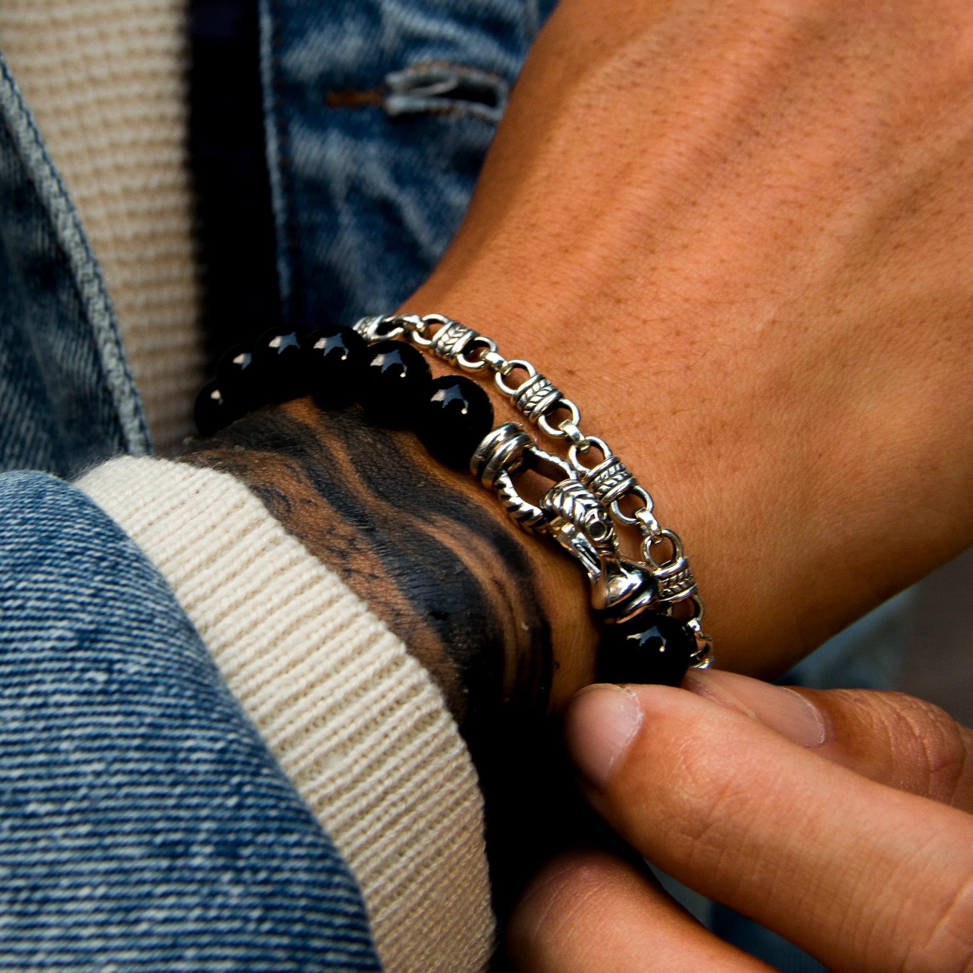 Silver Laurel Cuff Chain Bracelet - Image 2