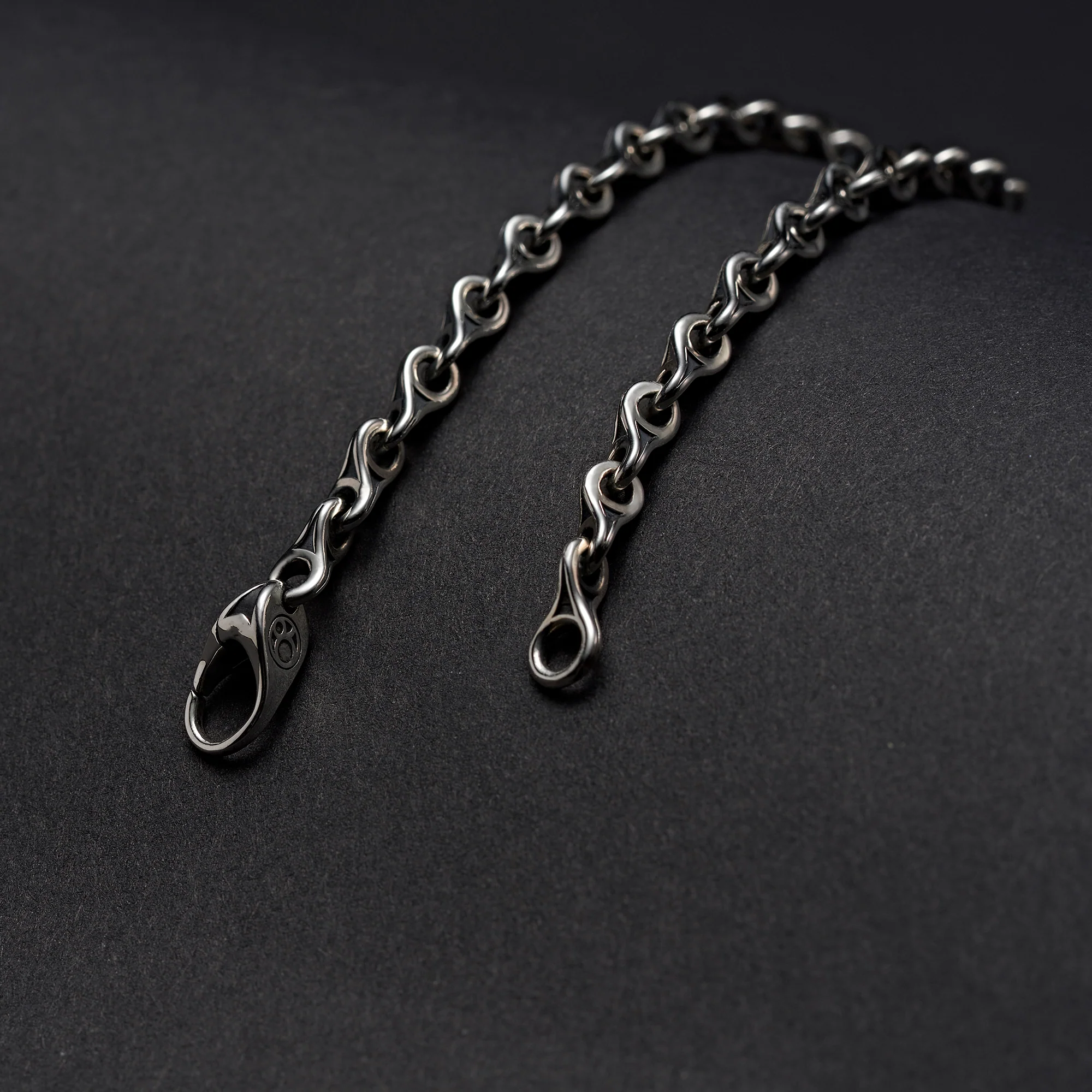 Silver Teardrop Chain Bracelet